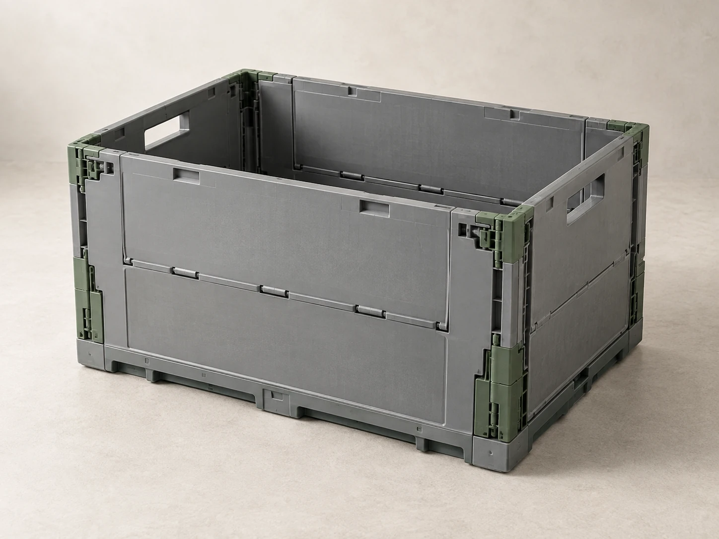 Illustrative foldable returnable logistics box
